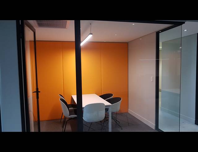 403M² OFFICE TO LET IN TYGER VALLEY